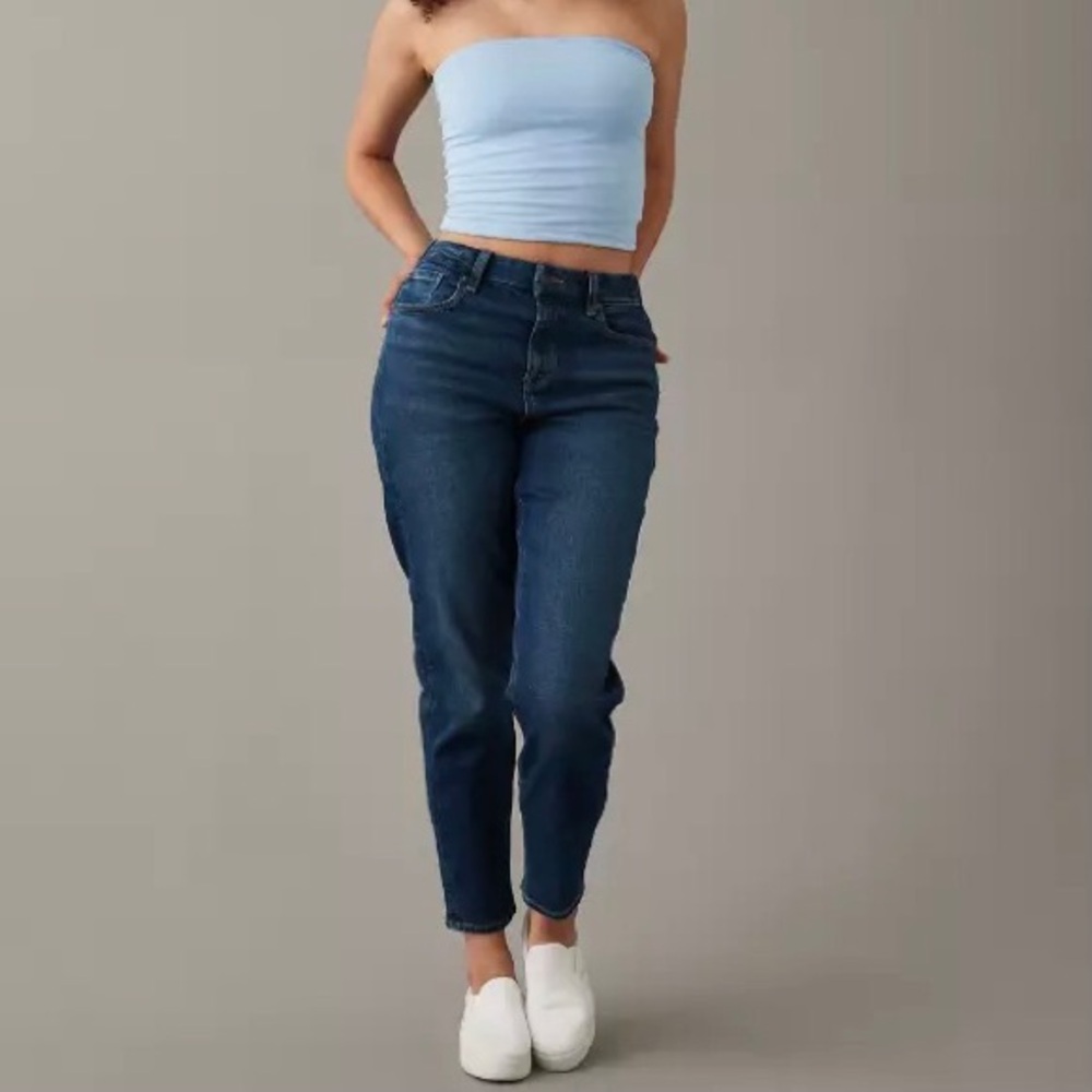 American Eagle 8 X-Short Curvy Mom Jeans Women’s High Rise Stretch